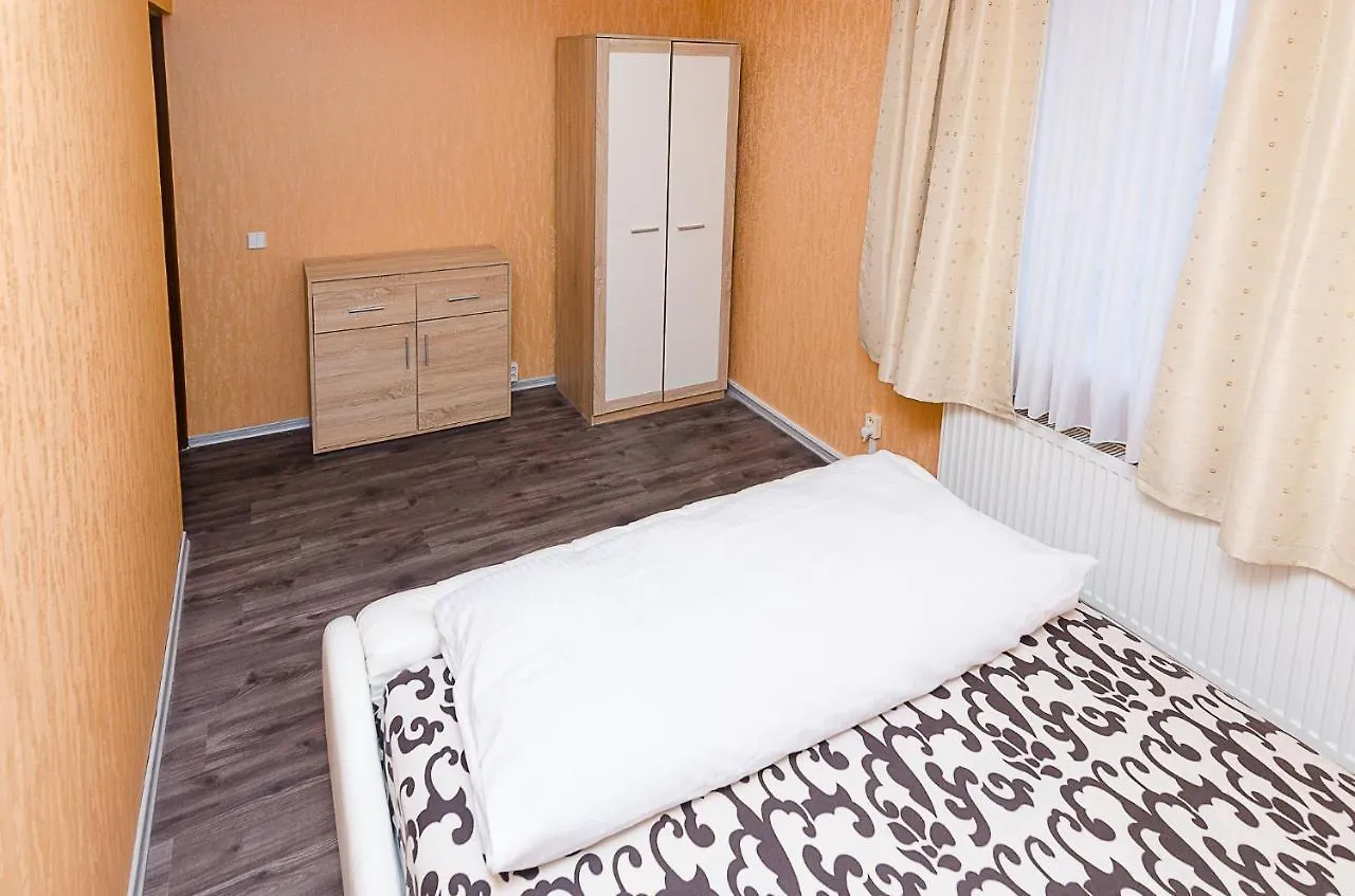 Privat Hotel Kyiv 3*,